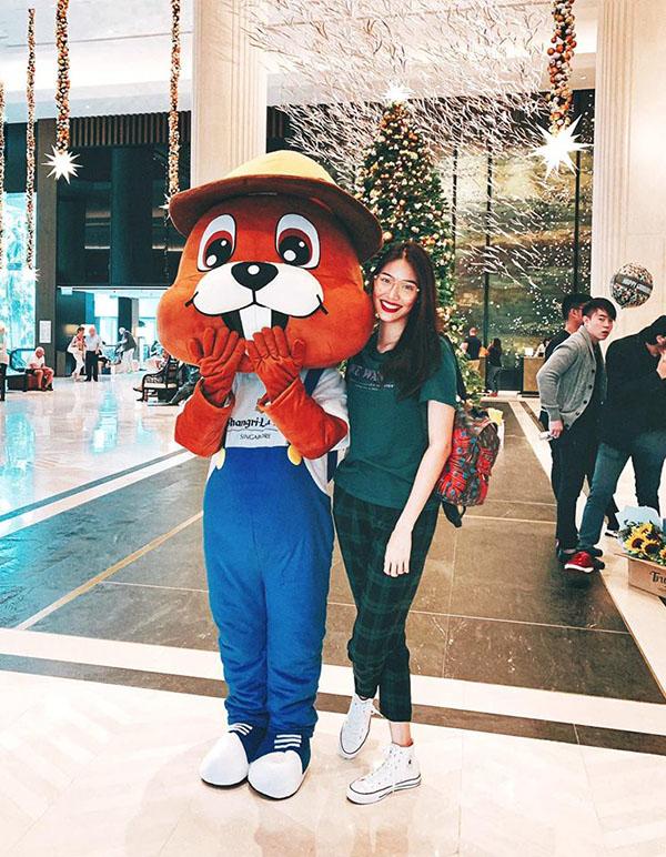 Đến kì lạ khi chẳng ai bảo ai, sao Việt cứ đồng loạt đón Giáng sinh trước cả tháng trời - 11