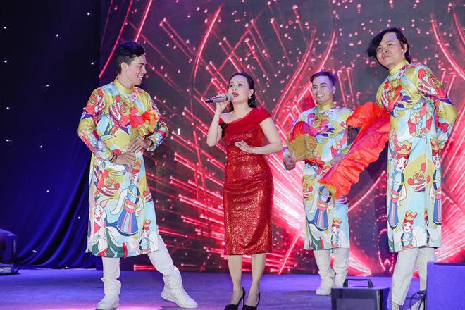 Đan Trường - Cẩm Ly tình tứ hội ngộ, làm khán giả sống lại một thời thanh xuân rực rỡ - 7