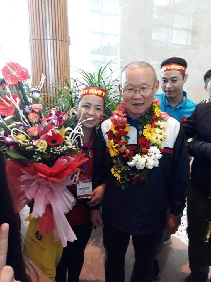 Không ngờ, trung vệ điển trai Duy Mạnh thích món ăn mà hàng nghìn chị em mê đắm - 3
