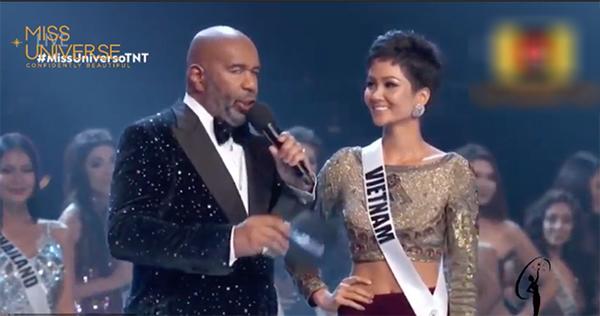 Vào TOP 10, Hamp;#39;Hen Nie khiến fan tự hào, nhưng liệu màu son hôm nay có hơi kém sắc? - 3