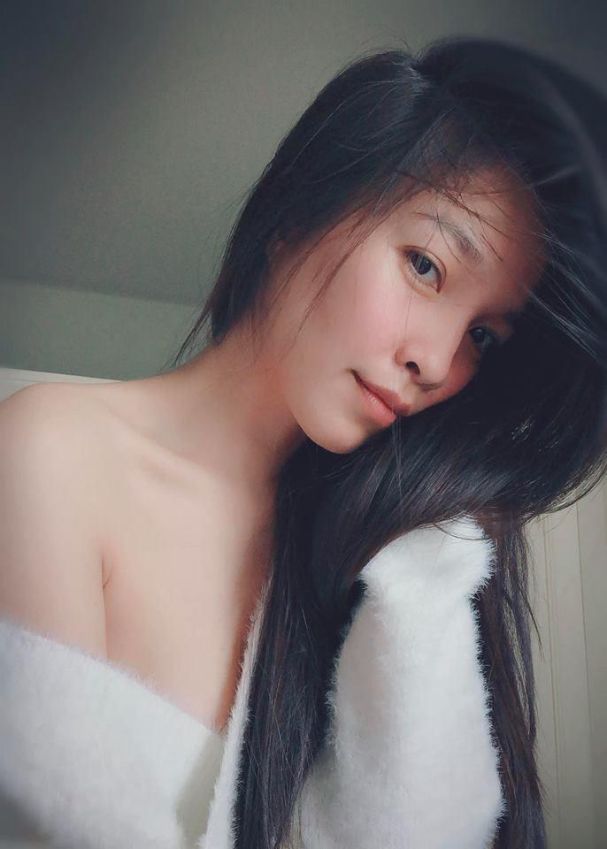 5 ba me don than xinh dep, boc lua xung danh "gai mot con trong mon con mat" - 12