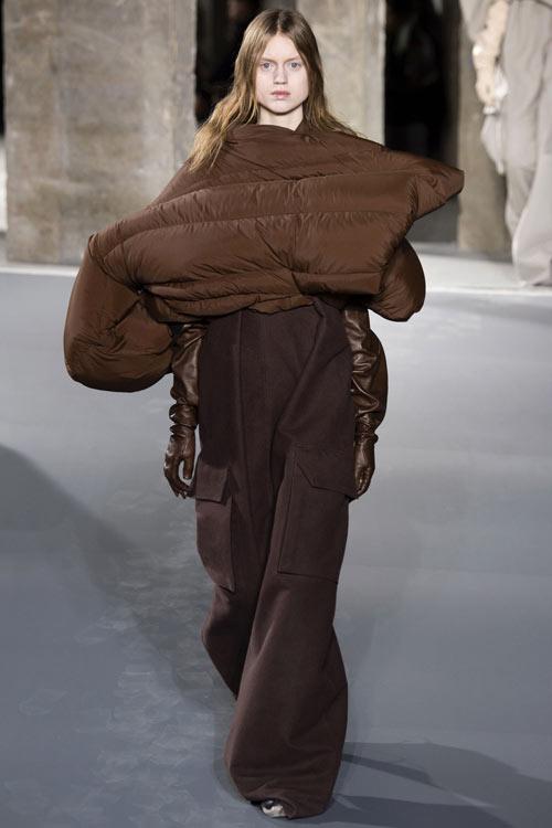 muon kieu thoi trang mua ret danh cho hoi chi em chi can giu am, khong ngai gay tham hoa - 12