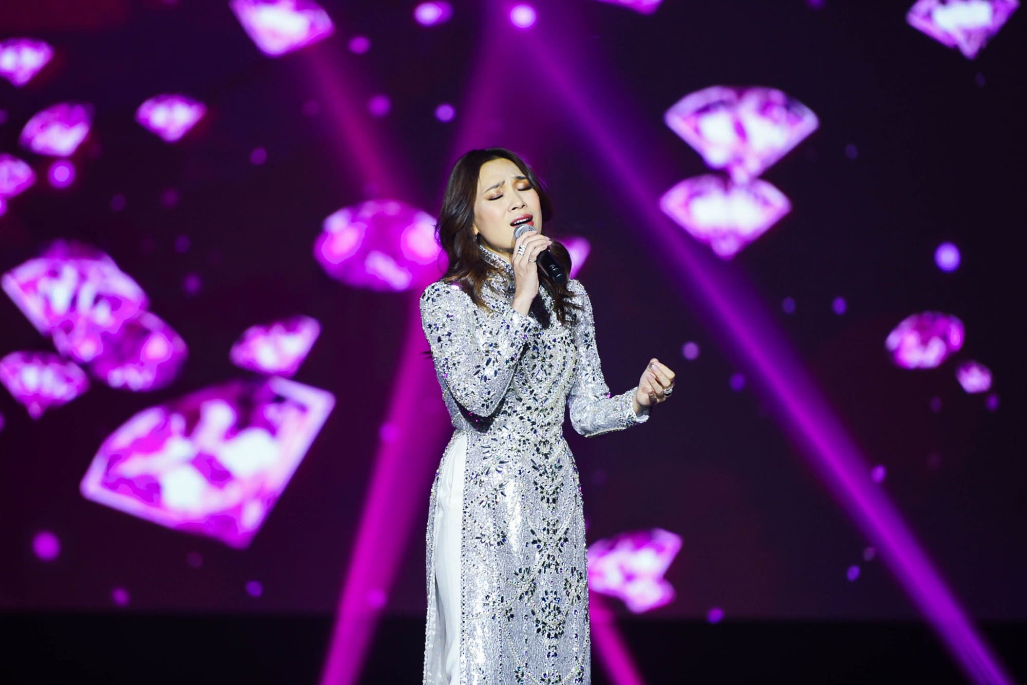 sau bao nam bi che len che xuong, my tam cuoi cung da cham den dinh cao thoi trang roi - 11