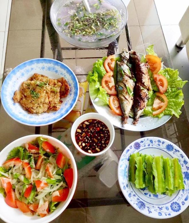 gai sai thanh khoe nhung mam com 3 nguoi duoi 100k khien ong xa lan me chong tam phuc - 3