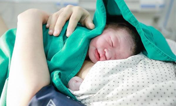 vo thien loi "beo nhat lich su tao quan" di de het am phong, bac si phai vo "binh tinh" - 8