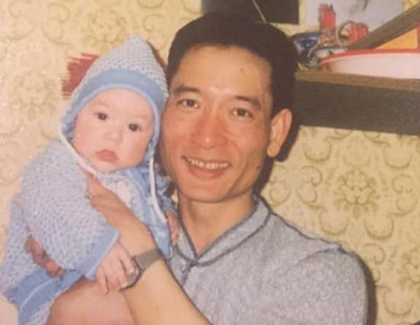 Ít ai ngờ cậu bé da trắng, tóc xoăn này làm nên kỳ tích, được người dân VN cảm phục - 5