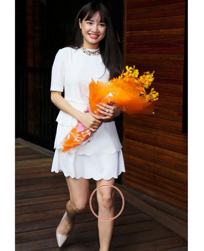 mai phuong thuy, phi thanh van lo mo vi quan ao goi cam nhung "phan chu" - 12