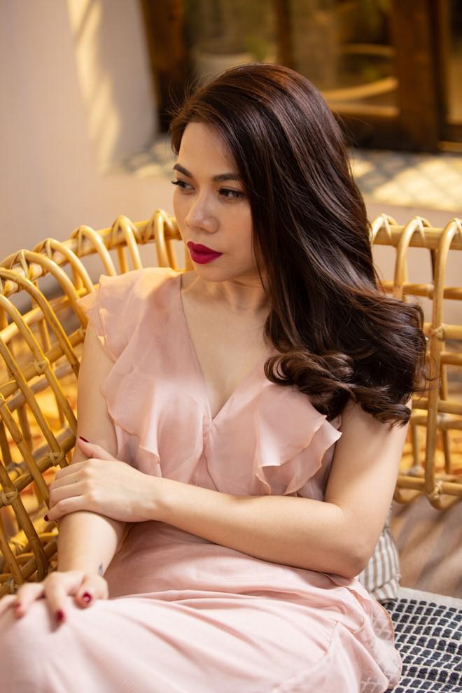 Mỹ Dung tung MV cho ca khúc từng bị amp;#34;cất khoamp;#34; 2 năm nói về thất bại trong tình yêu - 1