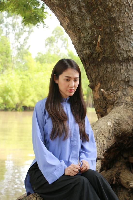 vua tro lai trong phim co trang, ban gai lam vinh hai gay soc vi bi cuong hiep? - 1