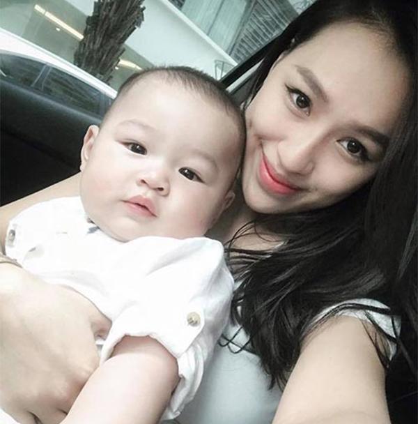 voc dang nhu sieu mau sau sinh quy tu cua nu dj ha thanh vua tuyen bo ly hon chong - 19