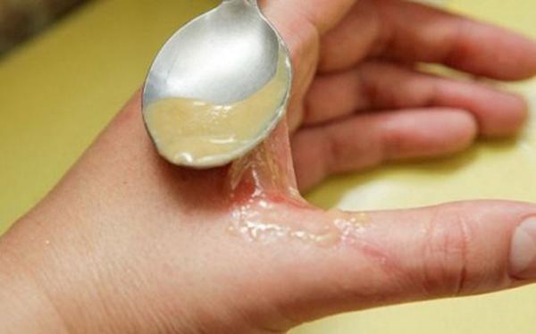 chi can dung vitamin e theo cach nay, ban se tiet kiem duoc ca nui tien tu mua my pham - 6