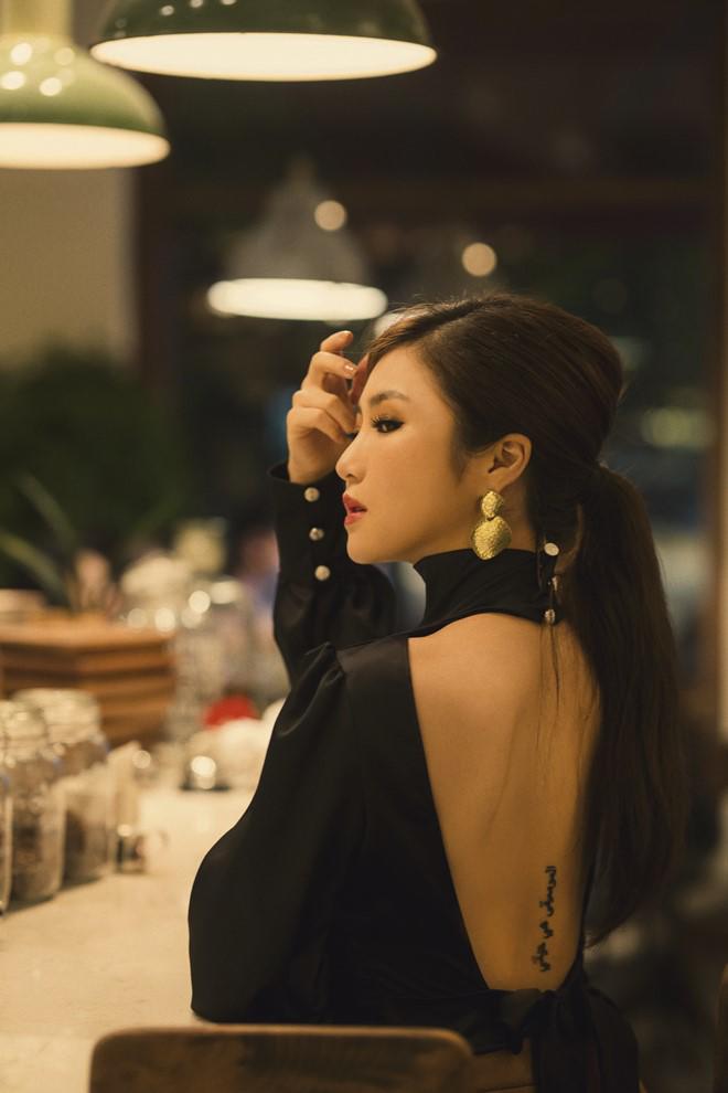 huong tram: co gai doc nhat voi ca mot "de che" am nhac chi sau 6 nam ca hat - 17