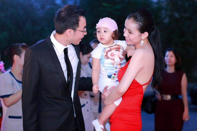 sao viet 24h: ngo ngang voi em be “quyen luc” khien xuan truong, cong phuong mua bim sua tang - 4