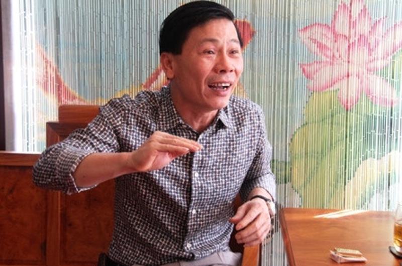 Ông Phạm Ngọc Lâm sinh năm năm 1968 trong một gia đình nông dân ở Quảng Nam. Năm 12 tuổi,  cha mẹ lần lượt qua đời, để lại mấy chị em rau cháo nuôi nhau. Năm 1983, mới 15 tuổi, ông bỏ học lớp 8 đi làm lơ xe trên tuyến Bình Thuận - Sài Gòn.
