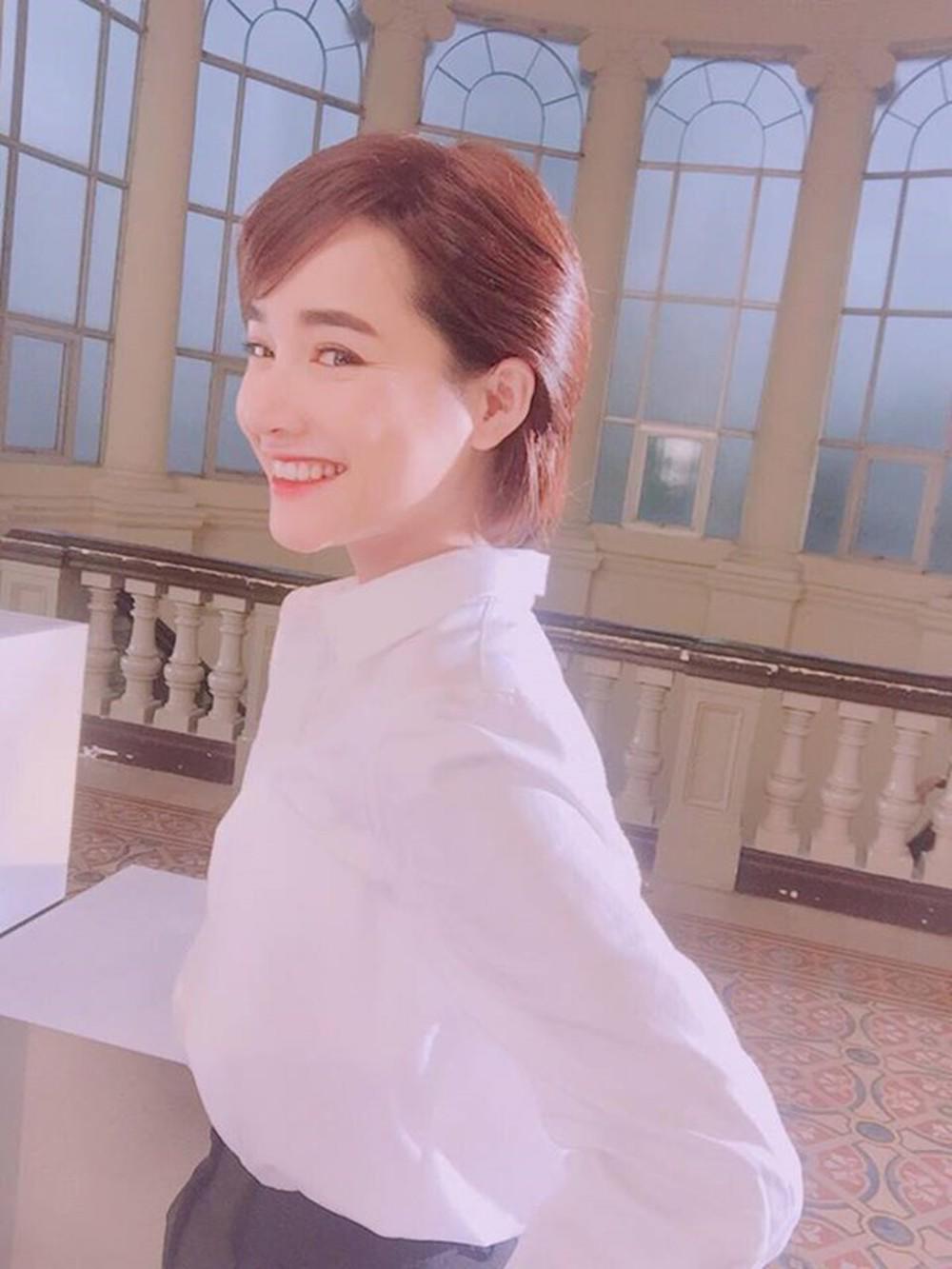 Sao Việt để tóc tomboy: Hamp;#39;Hen Niê, Hương Giang đẹp xuất sắc, Hari nhìn không nhận ra - 9