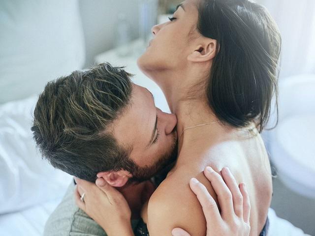 5 sai lầm tai hại khi làm chuyện ấy khiến chồng cụt hứng chỉ muốn quay mặt vào tường