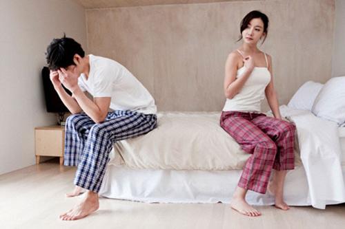 treo ngoe canh chong phai vay tien de duoc 