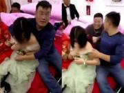 Tin tức - Phù dâu bị khách nam hôn ngấu nghiến lên ngực, thái độ người xung quanh mới bất ngờ