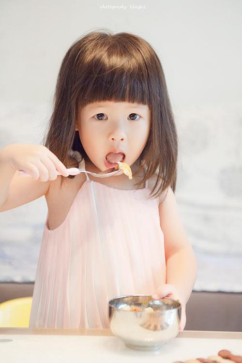 Quê cha mẹ càng xa nhau, con đẻ ra càng thông minh - 1