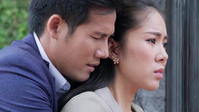 Gạo Nếp Gạo Tẻ: Đi amp;#34;đòiamp;#34; chồng con về cho Hân, bà Mai bị Phúc xô ngã phải nhập viện - 12