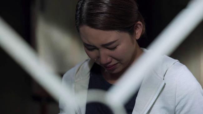 Gạo Nếp Gạo Tẻ: Đi amp;#34;đòiamp;#34; chồng con về cho Hân, bà Mai bị Phúc xô ngã phải nhập viện - 2