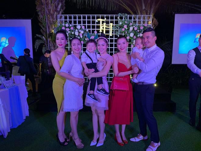 Trương Nam Thành làm đám cưới ở Sài Gòn nhưng không cho khách mời chụp ảnh với cô dâu - 7