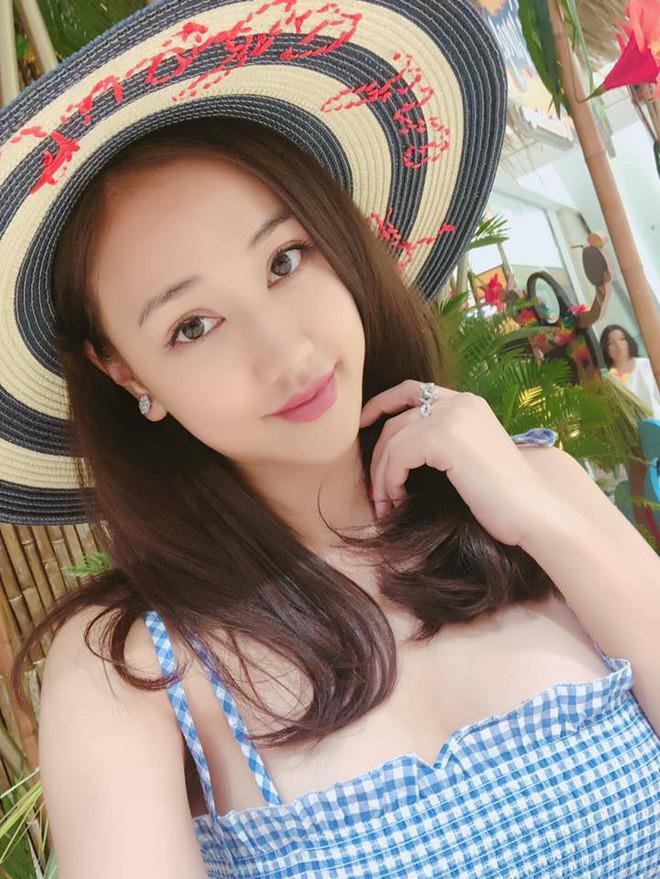 Bình thường đã đẹp rồi, vì sao Elly Trần và 3 bà mẹ đơn thân này vẫn đi... sửa mặt? - 6
