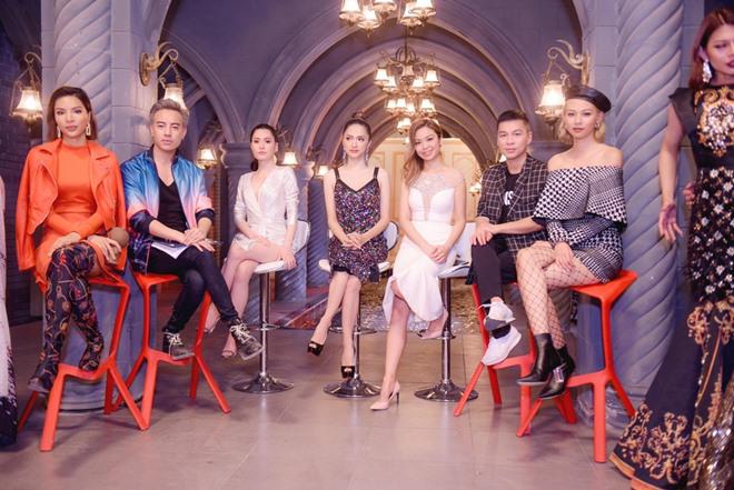 2 giám khảo cãi nhau, bỏ quay vì chuyện amp;#34;thích lồng lộnamp;#34;, Hương Giang chỉ biết im thít - 6