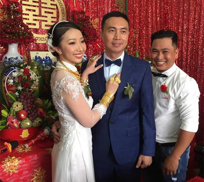 Cô dâu được bố mẹ chồng tặng 115 cây vàng vẫn chưa là gì so với đám cưới “khủng” này - 6