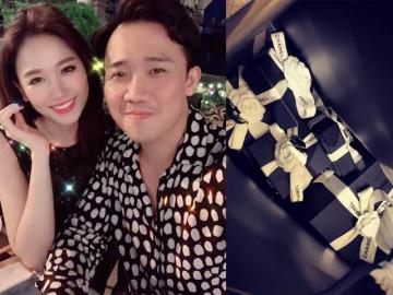 Trấn Thành chi tiền tỷ mua quà tặng Hari Won nhân kỷ niệm 2 năm ngày cưới