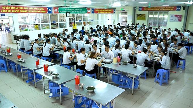 Lộ diện đại gia tại TP. HCM thưởng Tết cho nhân viên 1,1 tỷ đồng - 2