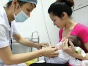 Làm mẹ - Tiêm vắc xin "5 trong 1" mới, một số trẻ tím tái, khóc thét: Chuyên gia nói gì?