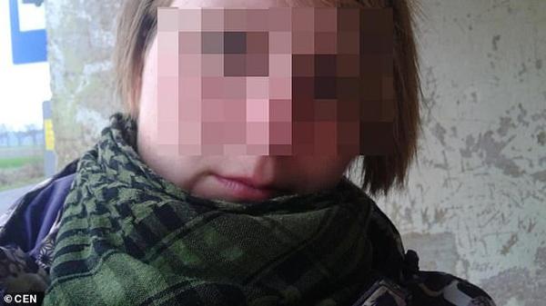 4 lần mang thai nhưng không thấy đẻ, bà mẹ khiến hàng xóm nghi ngờ và sự thật kinh hoàng - 1