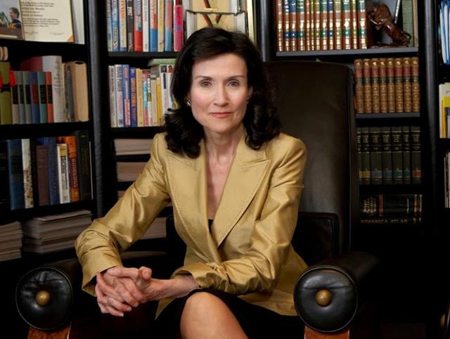 Bí ẩn cuộc đời người phụ nữ IQ cao nhất thế giới: Không tốt nghiệp ĐH, lấy chồng đặc biệt - 4