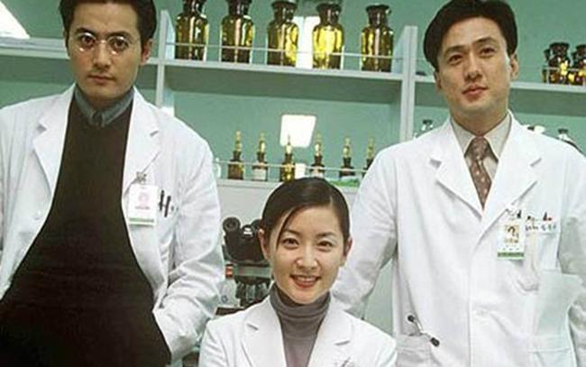 Phim Hàn amp;#34;sếnamp;#34; vang bóng một thời: Vì sao cứ yêu là... ung thư, máu trắng? - 5