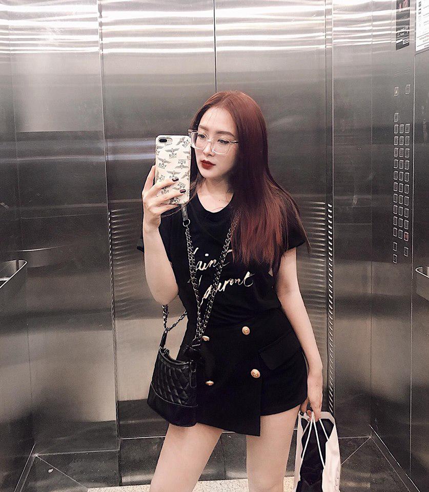 amp;#34;Em gái mưaamp;#34; của Hương Tràm gây sốt vì quá đẹp, đôi chân dài thẳng tắp dù chỉ có 1m56 - 5