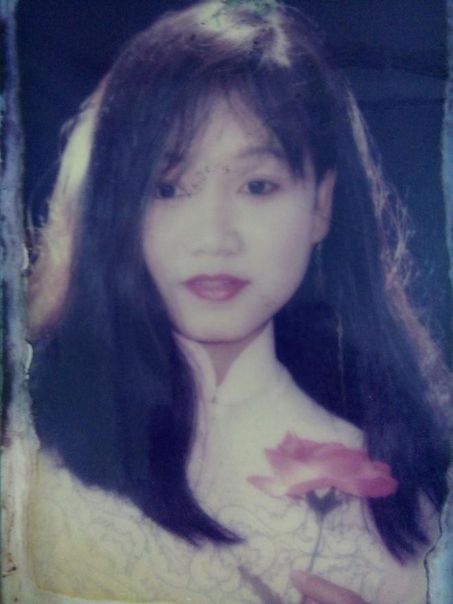 Nhìn ảnh của các mẹ thời trẻ, dân mạng trầm trồ thán phục: Hot girl bây giờ phải thua xa - 9