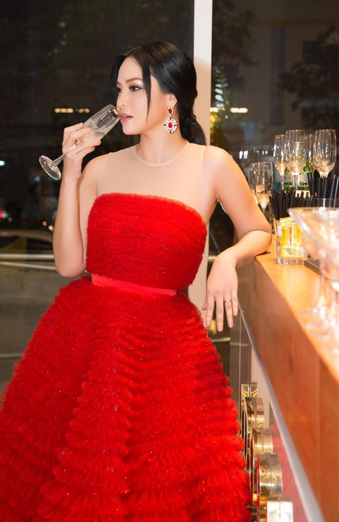 Trẻ đẹp rạng ngời tái xuất sự kiện, ai ngờ Top 10 Hoa hậu Việt Nam 2004 đã 4 con - 5