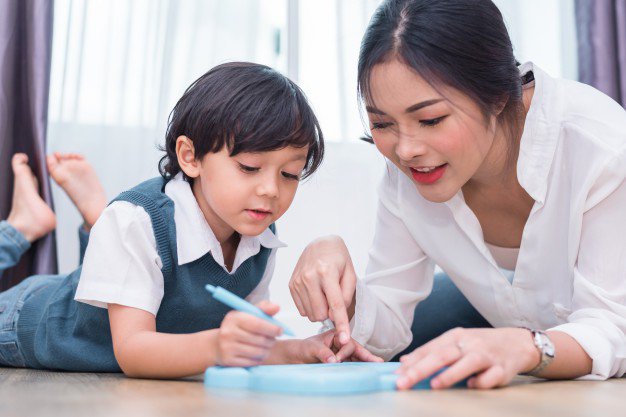 Những lưu ý khi dạy con tuổi dậy thì cha mẹ cần biết - 1