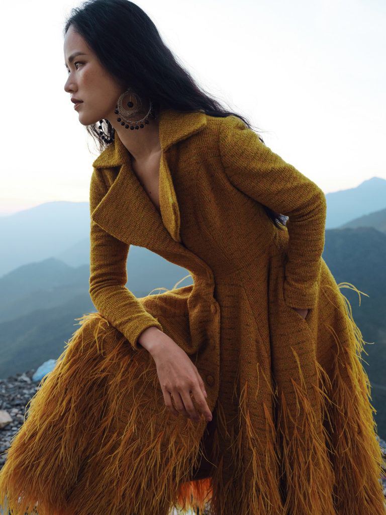 Tuyết Lan hóa “nàng thơ” trong bộ sưu tập mang cảm hứng vùng cao của Lê Thanh Hòa - 6