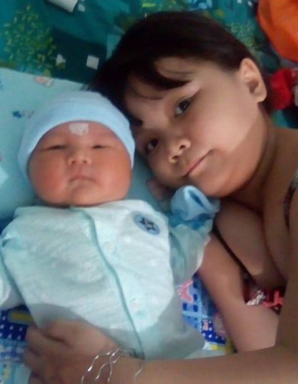 bong thay “co cai gi dap lup bup” trong bung, 9x sai gon di kham phat hien bau 6 thang - 1
