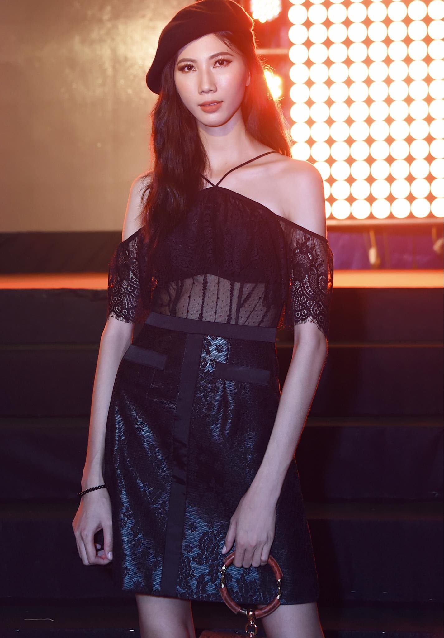 Hết thời bị gọi amp;#34;bộ xương di độngamp;#34;, mỹ nhân Việt càng tăng cân càng quyến rũ - 7