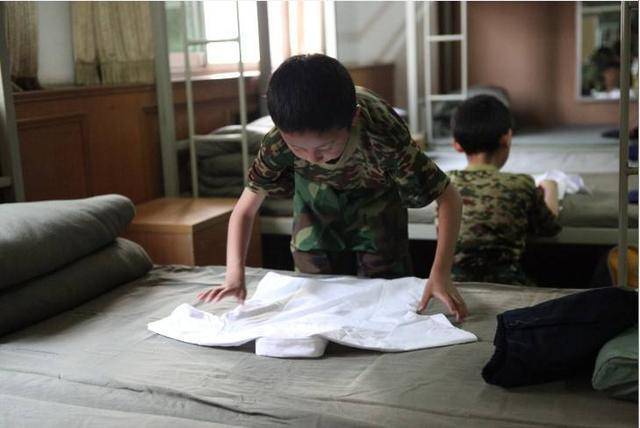 Con 4 tuổi đi mẫu giáo nửa tháng sụt 3kg, mẹ đòi kiện thì bị cô nói cho “muối mặt” - 4