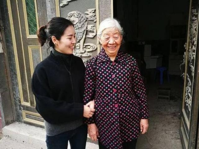 Cụ bà 78 tuổi mắc ung thư gan: Mỗi ngày làm 3 việc này, tế bào ung thư biến mất