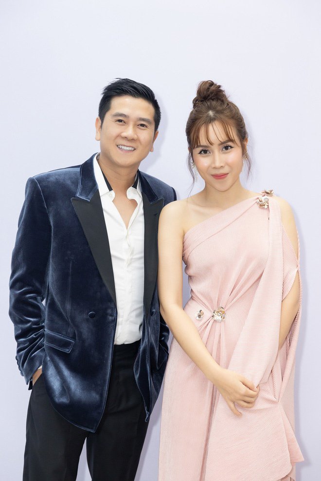 Hồ Hoài Anh, Lưu Hương Giang: Tin nhắn cảnh cáo amp;#34;kẻ thứ 3amp;#34;, ồn ào ly hôn rồi tái hợp - 10