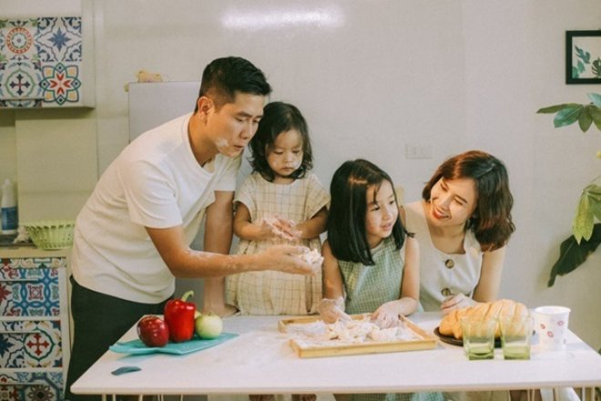 Hồ Hoài Anh, Lưu Hương Giang: Tin nhắn cảnh cáo amp;#34;kẻ thứ 3amp;#34;, ồn ào ly hôn rồi tái hợp - 7
