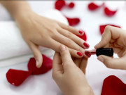 Sức khỏe - 8 thói quen làm đẹp hại sức khỏe khủng khiếp, thậm chí còn gây sảy thai hoặc thiệt mạng