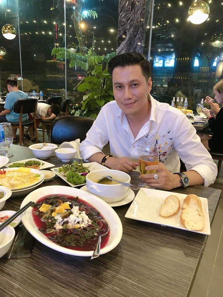 Diện mạo chưa hoàn hảo, nhưng gout thời trang của Việt Anh đáng để chị em tham khảo cho chồng - 6