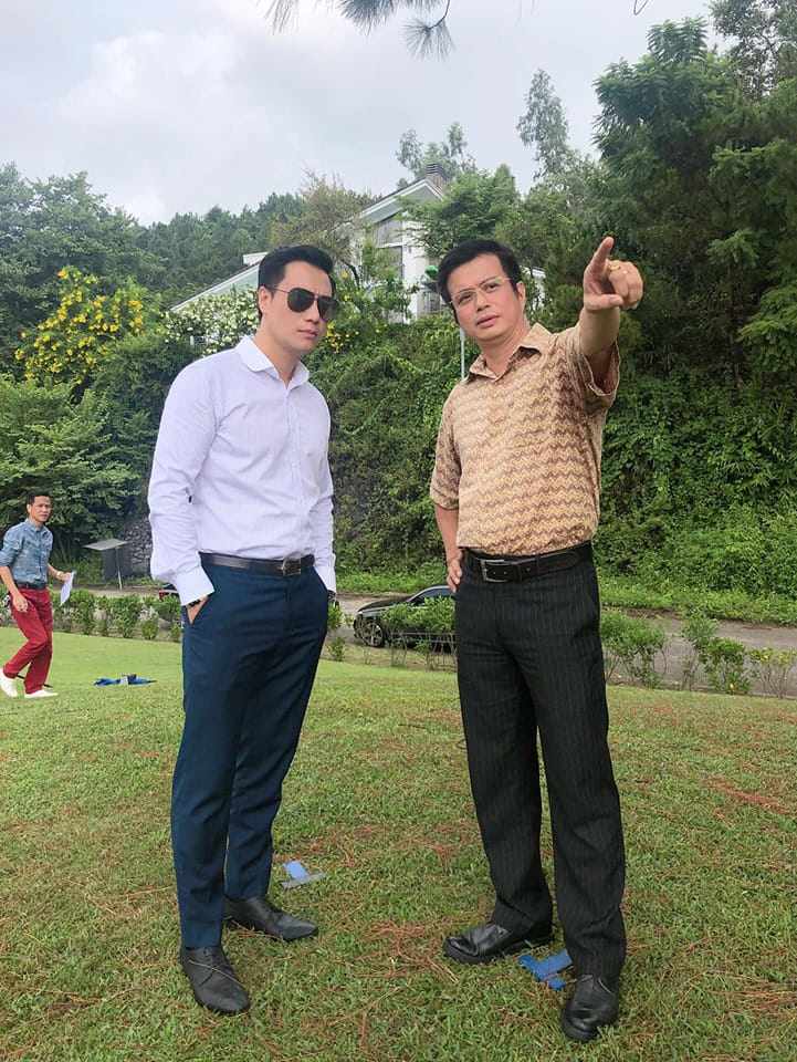 Diện mạo chưa hoàn hảo, nhưng gout thời trang của Việt Anh đáng để chị em tham khảo cho chồng - 4