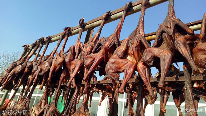 Gà hong gió - đặc sản Tây Tạng: rất ngon nhưng cách làm quá tàn nhẫn - 2